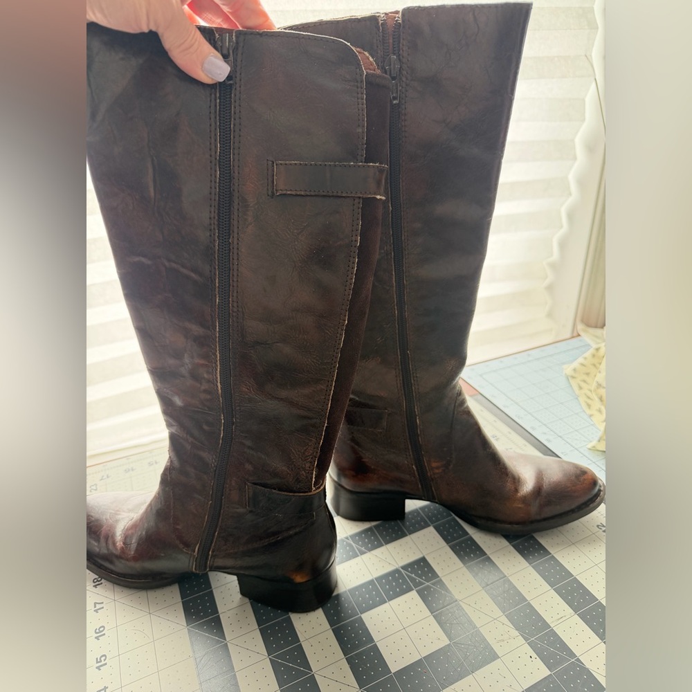 Born Gibb Tall brown leather boots